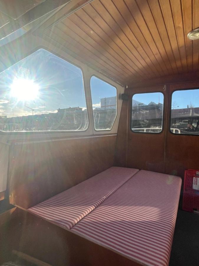 Suesses Motorboot - Bremen Ueberseestadt エクステリア 写真