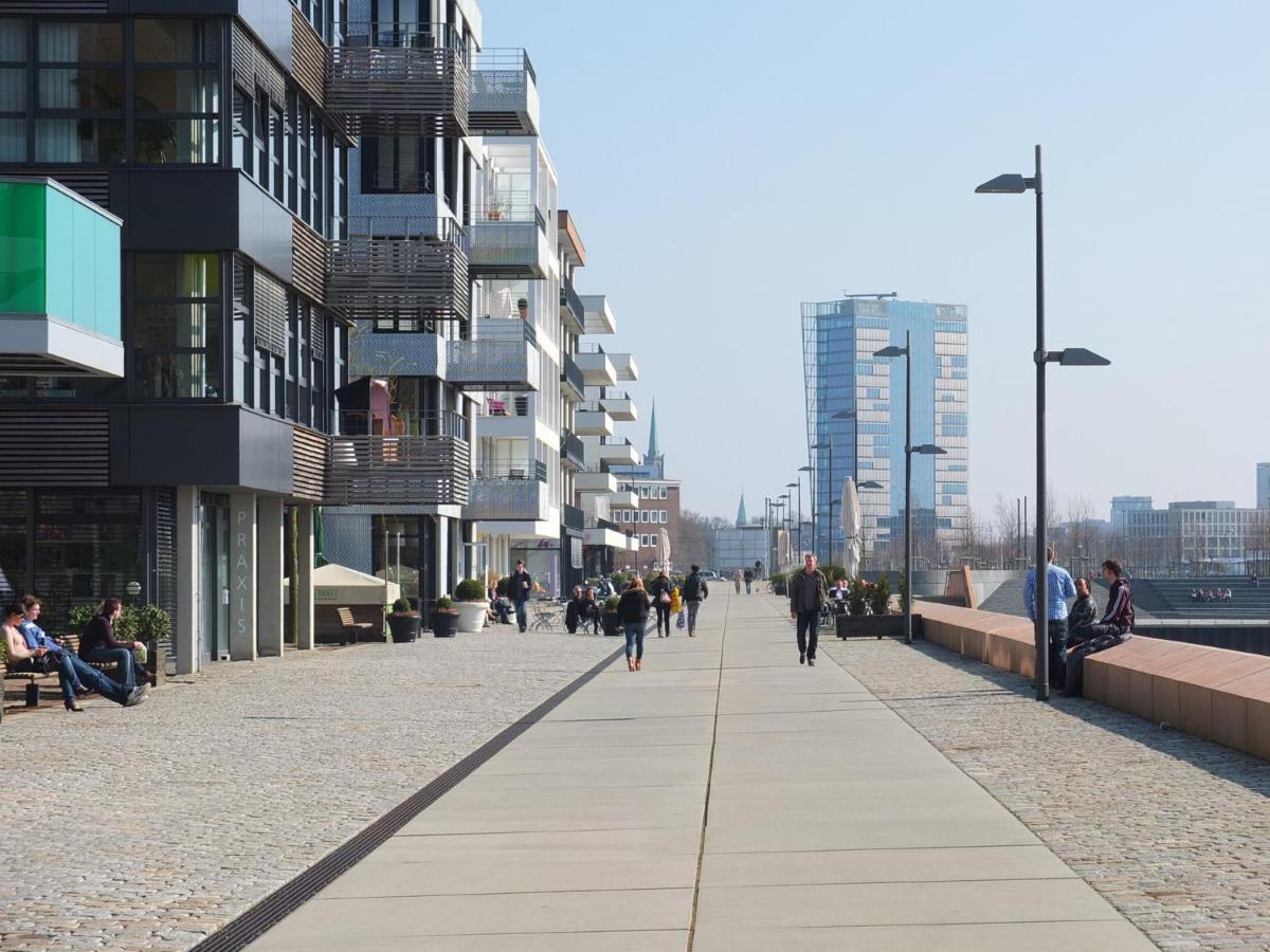 Suesses Motorboot - Bremen Ueberseestadt エクステリア 写真