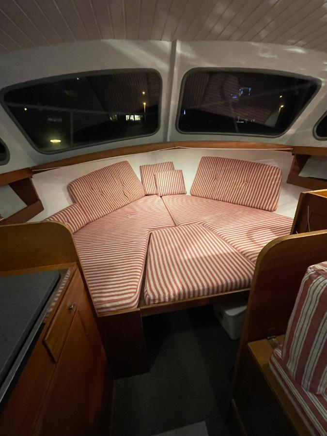 Suesses Motorboot - Bremen Ueberseestadt エクステリア 写真