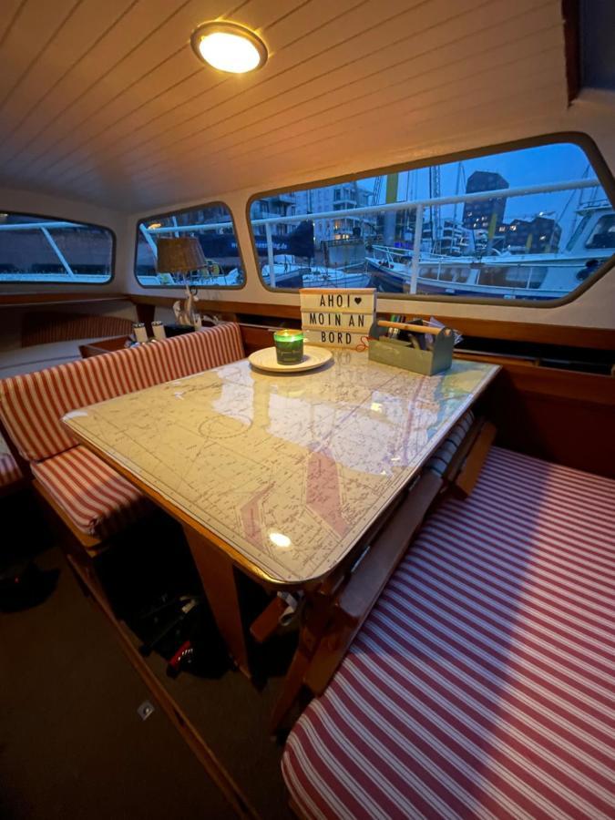 Suesses Motorboot - Bremen Ueberseestadt エクステリア 写真